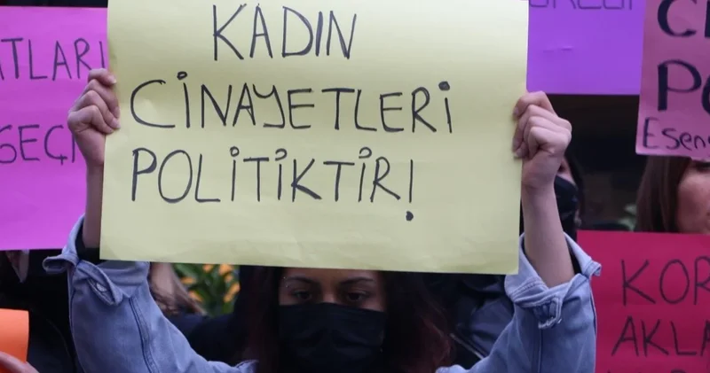 Adana’da bir kadın ‘ayrılığı hazmedemeyen’ eski eşi tarafından oğlunun önünde öldürüldü