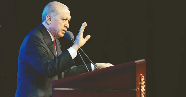Cumhurbaşkanı Recep Tayyip Erdoğan: Muhalefet bandı gözlerine çekmiş Politika Haberleri