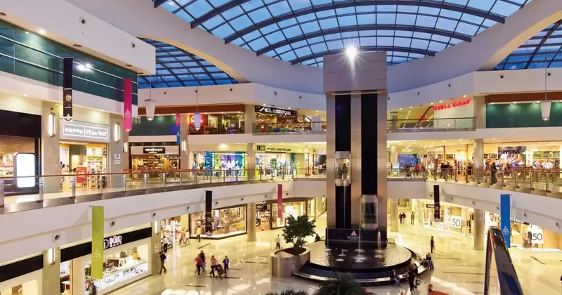 Alışveriş merkezileri için yeni yükümlülükler getirildi! Bazı AVM ler kapanabilir