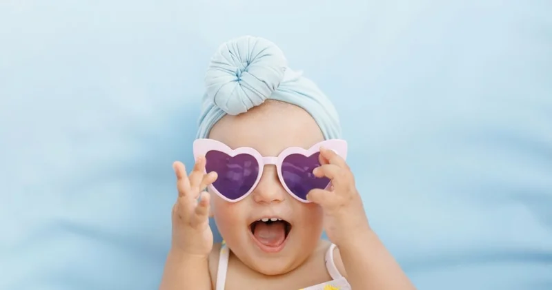 KIZ İSİMLERİ ve Kız Bebek İsim Anlamları: 2025 En Popüler, Duyulmamış, Değişik, Farklı, Dini, Unutulan, Türkçe, İngilizce ve Modern Kız İsimleri