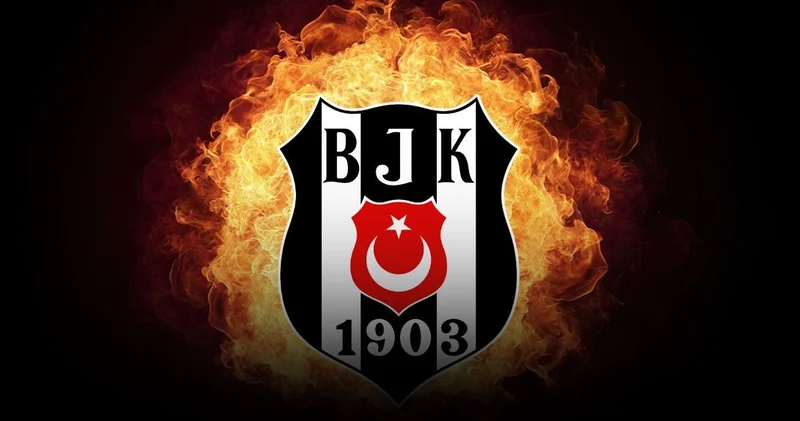 Beşiktaş ın efsane santrforu geri döndü: Resmen açıklandı