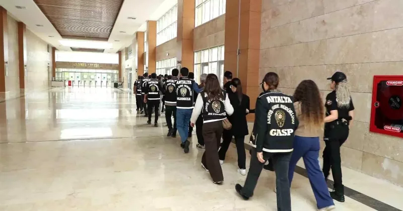 Dolandırıcılık değil fuhuş operasyonu! Tam 42 milyona el konuldu