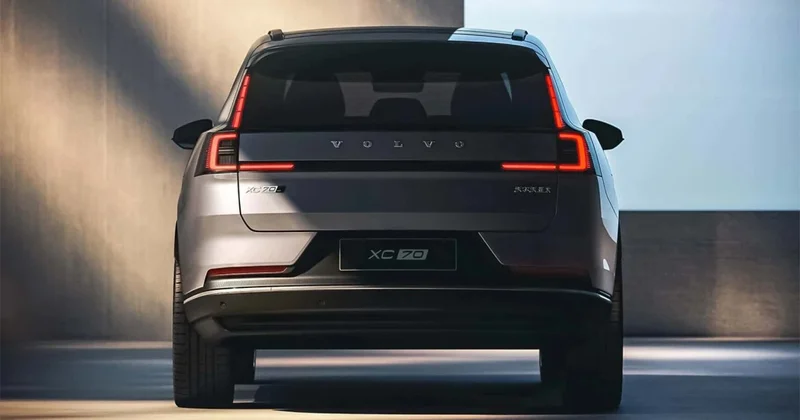 Volvo XC70 geri dönüyor