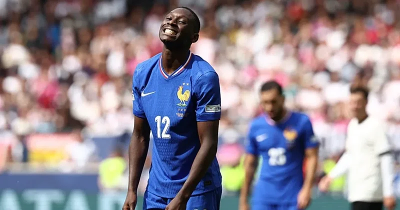 Kolo Muani den transfer açıklaması! Adı Fenerbahçe ve Galatasaray ile anılıyordu...