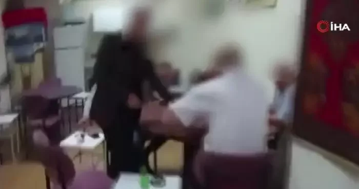 Kumar oynarken suçüstü yakalandılar
