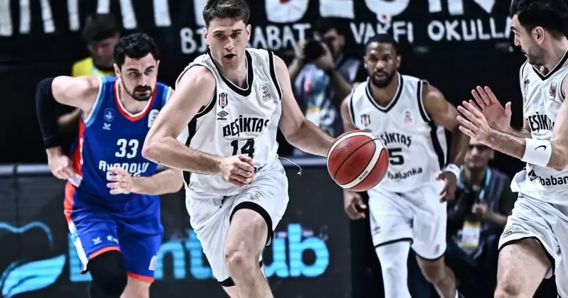 Beşiktaş Fibabanka dan Anadolu Efes e 27 sayılık dev fark
