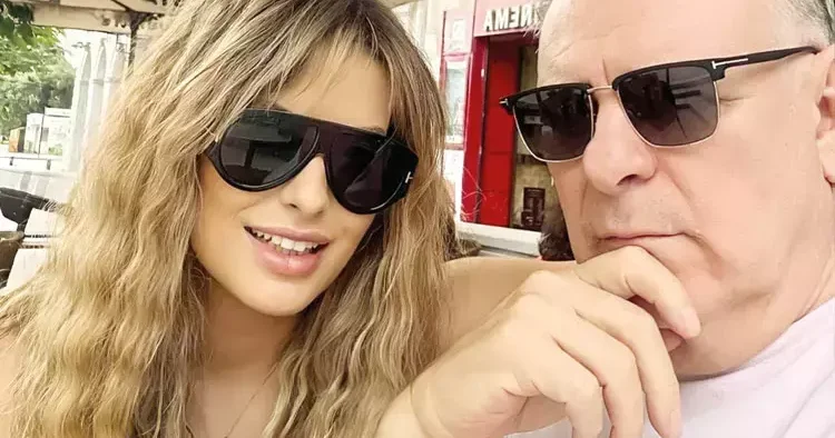 Tatil Atina’da başladı