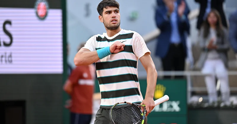 Roland Garros da müthiş geri dönüş! Carlos Alcaraz dan tarihi şampiyonluk