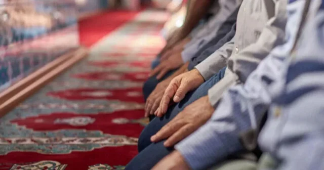 Teşrik tekbiri unutulursa kazası olur mu? Namaz bittikten sonra Teşrik tekbiri okunmadığı aklına gelirse ne yapılır? Son Dakika Haberleri