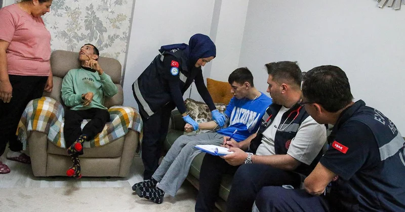 Yatalak hastalar Evde Sağlık Hizmeti ile şifa buluyor