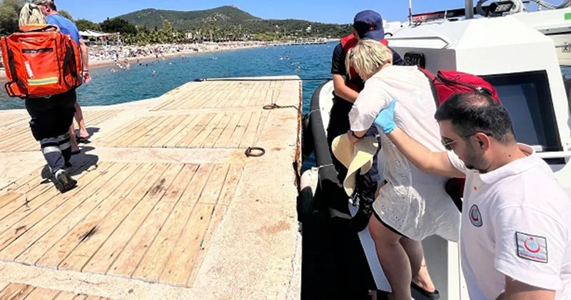 Mavi yolculukta fenalaşan turiste müdahale edildi Sözcü Gazetesi