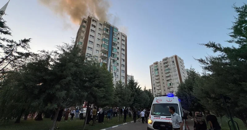 Diyarbakır da 4 kişinin öldüğü yangınla ilgili 2 şüpheli tutuklandı
