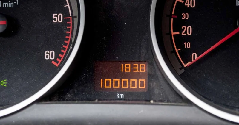 100.000 kilometreden sonra gerçek yüzlerini gösteriyorlar: İşte en kötü 5 araba! Sözcü Gazetesi