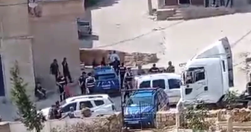 Akraba ailelerin silahlı arazi kavgası: Ölü ve yaralılar var