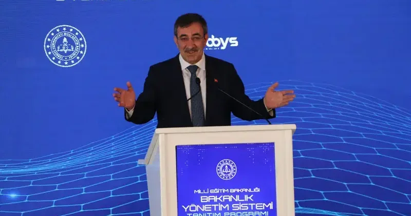 Cevdet Yılmaz: Geleceğin taleplerine de odaklanan bir eğitim modeliyle yol alıyoruz