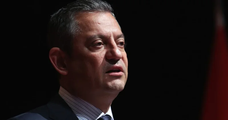 Özgür Özel den sert tepki: Allah onun bin kere cezasını versin! Başımdan aşağı kaynar sular döküldü Sözcü Gazetesi