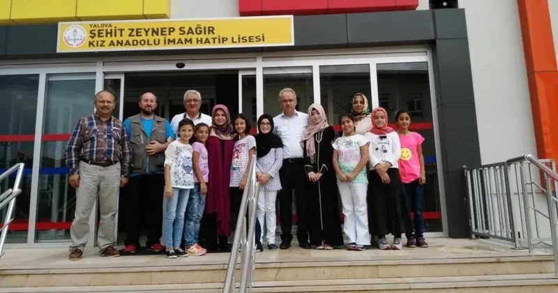 Şehit komiser Zeynep’in adı okullarda yaşatılıyor! Kızım kefeniyle gitti, ama o hainler ortada kalacak