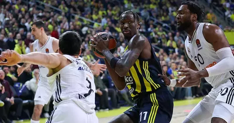 Nigel Hayes Davis, Fenerbahçe Beko’dan ayrıldı