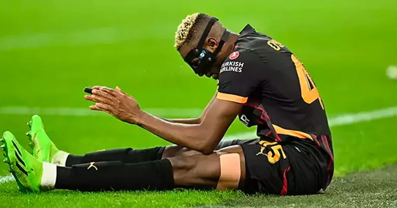 Osimhen panik oldu: Galatasaray a telefon açtı