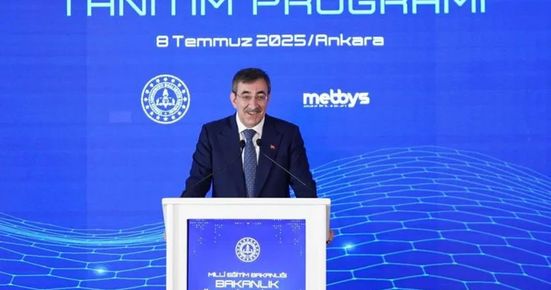 Yılmaz: Teknoloji dar bir zümrenin kontrolünde olursa toplumsal eşitsizlikleri derinleştirebilir