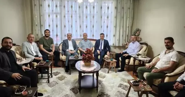 Konya haberleri Başkan Altay dan hac ibadetini yerine getiren vatandaşlara anlamlı ziyaret 08 Temmuz 2025