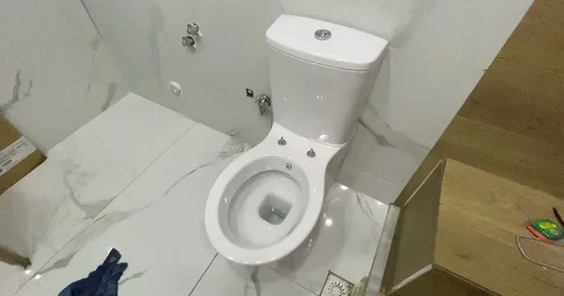Tuvalette Oluşan Kötü Kokuyu Yok Edecek Etkili Yöntem! Doğal ve Pratik Çözüm
