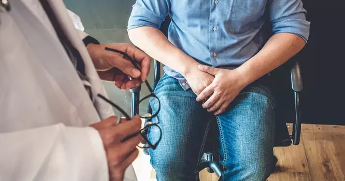 50 yaş üstü erkekler risk altında! Prostat hastalıklarına dikkat: Erken müdahale şart