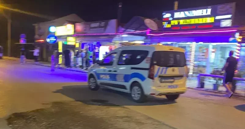 Sakarya’da hareket halindeki araçtan havaya ateş açıldı