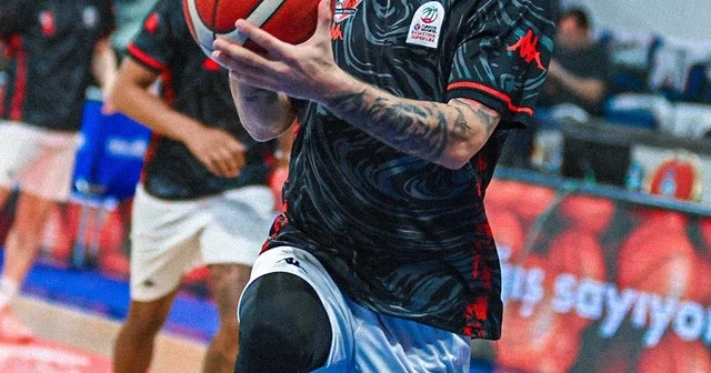 Karşıyaka potasında Moore tamam, Chiozza yolda İzmir Haberleri