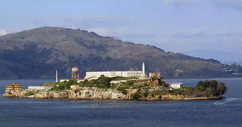 ABD de göçmen gözaltı merkezi ‘Timsah Alcatraz’ın inşaatı durduruldu
