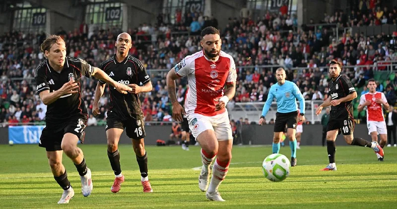 Beşiktaş İrlanda da dört köşe