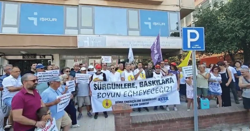İŞKUR da 3 memurun yeri değiştirildi