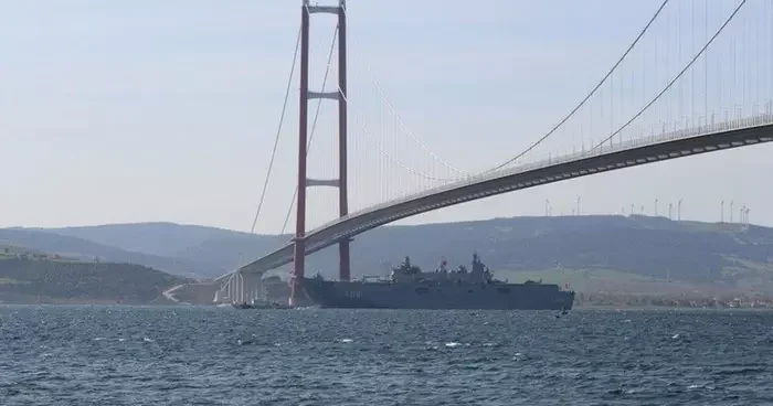 Son dakika Çanakkale Boğazı için karar alındı: Yangın sonrası trafiğe kapatıldı!