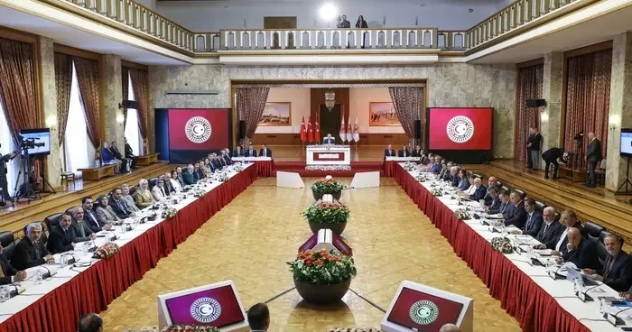 Milli Dayanışma, Kardeşlik ve Demokrasi Komisyonu toplantısı sona erdi: 5 buçuk saat sürdü, sonraki toplantı tarihi belli oldu
