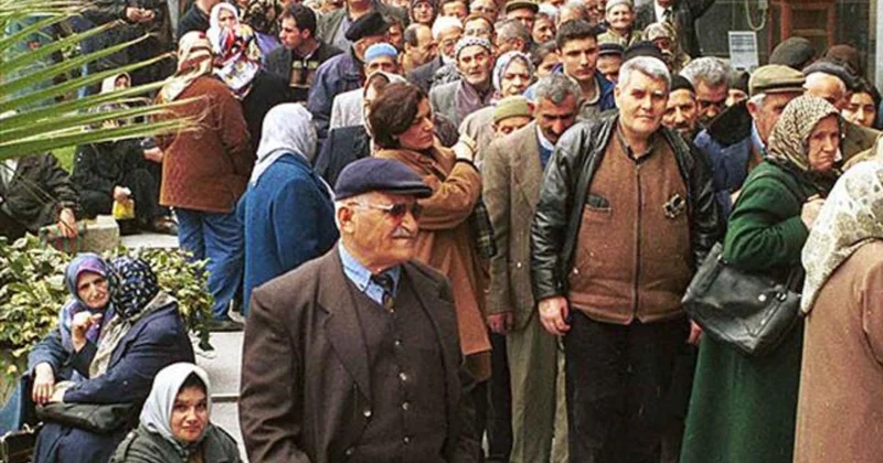 Almanya emeklisi ülke ülke gezerken bizimkiler tatili televizyondan izliyor Sözcü Gazetesi