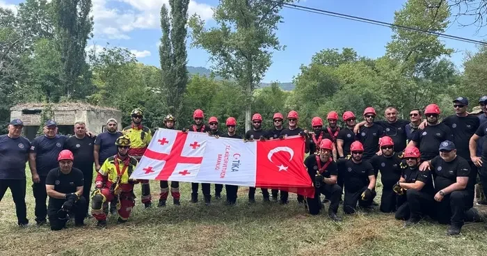 TİKA dan Gürcistan da Doğada Arama ve Kurtarma Temel Eğitimi programı