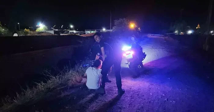 Uygulama noktasına takılmamak için kaçtı, kıskıvrak yakalandı