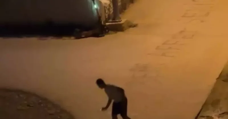 Sevgilisinden özür dilemek için ilginç bir yola başvurdu, komşular polis çağırdı