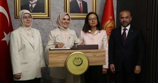 Aile ve Sosyal Hizmetler Bakanı Göktaş, Türkiye Yüzyılı Buluşmaları nda konuştu: Yalova Haberleri