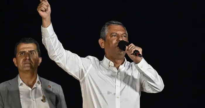 Özgür Özel adını açıklamıştı! İBB soruşturmasında rüşvet iddiasında adı geçen avukat Mehmet Yıldırım a ev hapsi cezası: Savcılık ifadesi ortaya çıktı