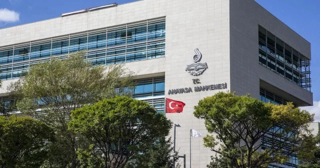AYM’den memurlara emir kararı: İtiraza disiplin cezası onaylandı Gündem Haberleri