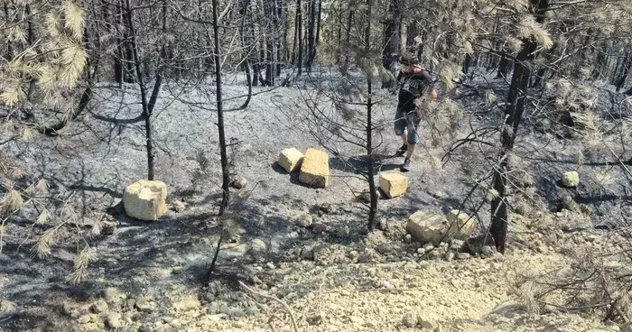 Yangının yol açtığı tahribat havadan görüntülendi