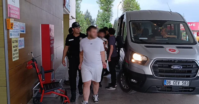 Silah zoruyla kaçırıp, el koydukları banka kartından 8 bin TL çektiler; 6 tutuklama Bursa Haberleri