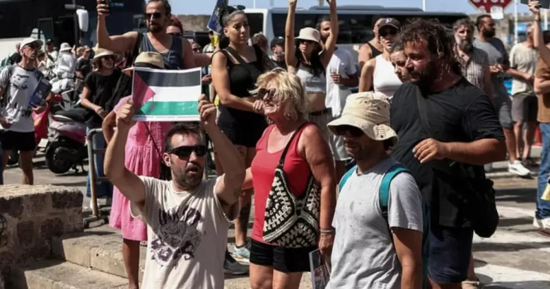 Adalar İsraillilere dar oldu! Her yerde eylem... Yine ‘Türkiye’ paranoyasına kapıldılar