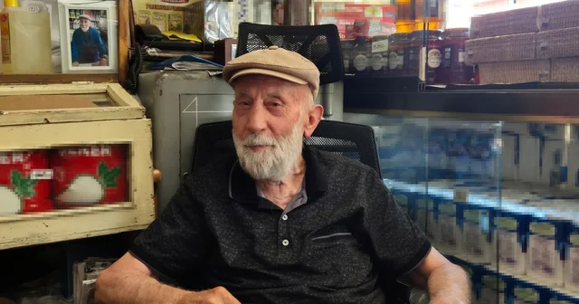 76 yıldır aynı dükkanda bakkallık yapıyor Niğde Haberleri