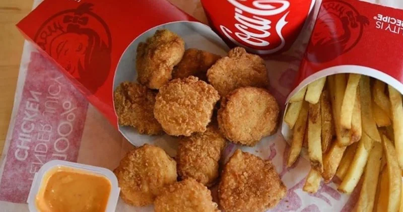 Hırsızlık zanlıları yemek molasında yakalandı