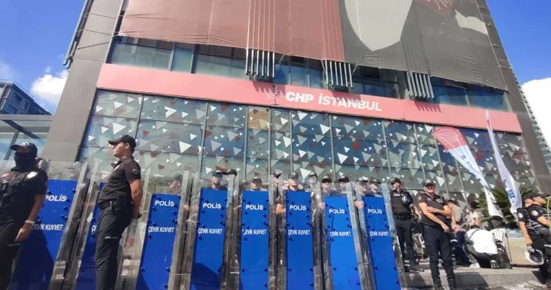 DEM Parti’den CHP’ye destek: Bu operasyon demokrasiye yapılmıştır