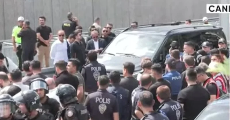 Gürsel Tekin İl Başkanlığı na girmeden aracına döndü Sözcü Gazetesi