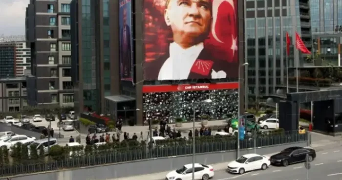 SON DAKİKA CHP İstanbul il binasını kapatıyor! Yeni adres Valiliğe bildirildi