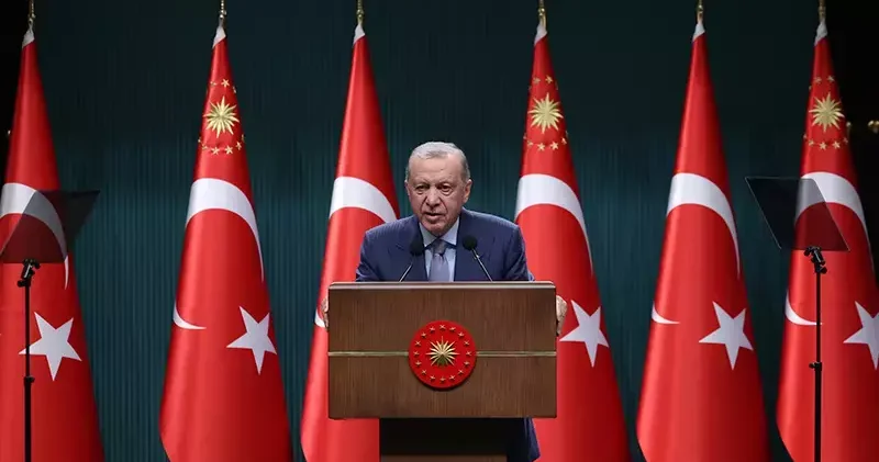 Cumhurbaşkanı Erdoğan: Mahkeme kararlarını tanımıyorum demek, hukuk devletine açıkça kafa tutmaktır